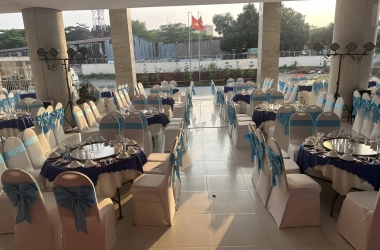 Dịch Vụ Đặt Tiệc Tiệc Outside Chuyên Nghiệp 